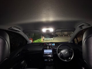 2019 Toyota Prius PHV ZVW52 Prime IV (XW50), красный, 2045000 рублей, вид 4