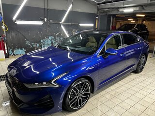 2020 Kia K5 III, синий, 2550000 рублей, вид 2