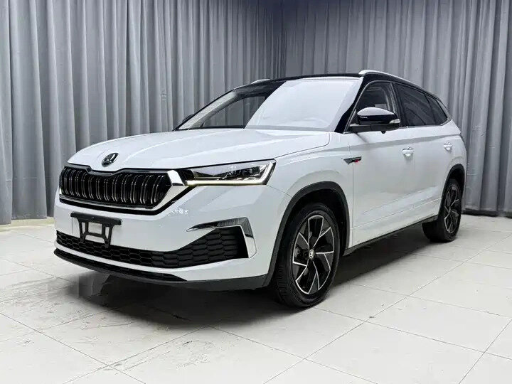 Открыть фотографии: Skoda Kamiq I Рестайлинг