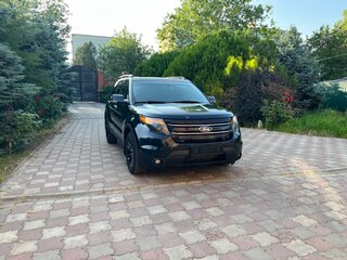 2013 Ford Explorer V, чёрный, 1670000 рублей, вид 1