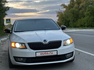 2014 Skoda Octavia III (A7), белый, 1400000 рублей, вид 4
