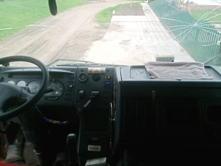 1995 DAF 95, красный, 1300000 рублей, вид 2