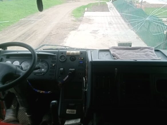 1995 DAF 95, красный, 1300000 рублей - вид 1