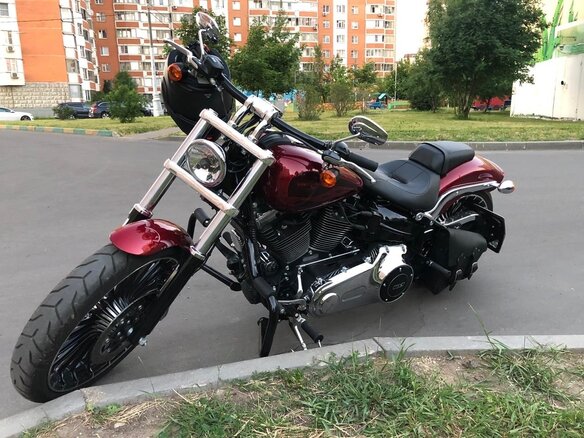 2017 Harley-Davidson Breakout, красный, 1800000 рублей - вид 7