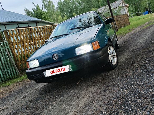 1990 Volkswagen Passat B3, зелёный, 110000 рублей - вид 4