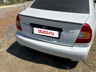 2011 Hyundai Accent ТагАЗ II, белый, 700000 рублей, вид 3