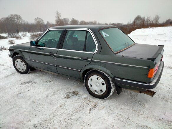 1986 BMW 3 серии 325i II (E30), зелёный, 525000 рублей - вид 3