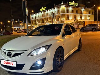 2010 Mazda 6 II (GH) Рестайлинг, белый, 850000 рублей, вид 1