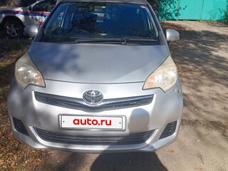 2012 Toyota Ractis II, серебристый, 1100000 рублей, вид 2