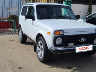 2017 Lada (ВАЗ) 2121 (4x4) I Рестайлинг, белый, 700000 рублей, вид 1