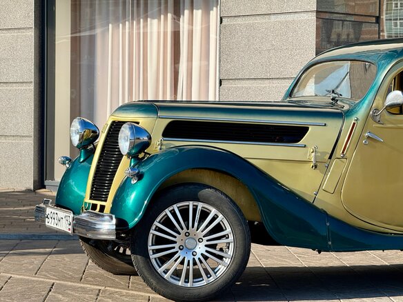 1940 Tatra 57, золотистый, 1000000 рублей - вид 11