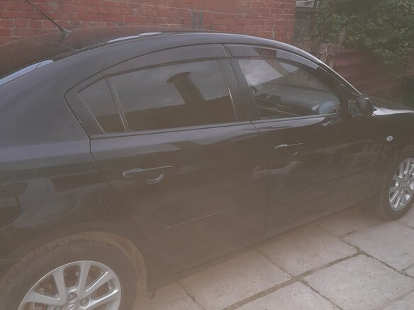 2008 Mazda 3 5-speed I (BK) Рестайлинг, чёрный, 650000 рублей - вид 1