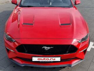 2020 Ford Mustang VI Рестайлинг, красный, 3390000 рублей, вид 5