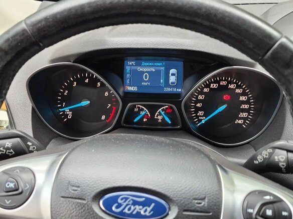 2015 Ford Kuga II, белый, 1100000 рублей - вид 9