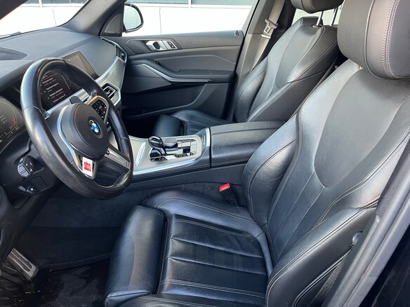 2019 BMW X5 30d IV (G05/G18), чёрный, 5100000 рублей - вид 6