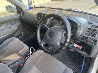 2004 Suzuki Swift I (Japan), белый, 475000 рублей, вид 4