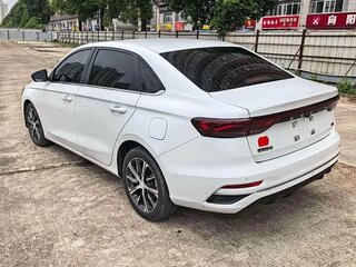 2023 Geely Emgrand II, белый, 1193030 рублей, вид 4