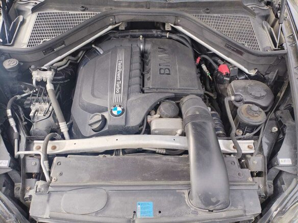 2011 BMW X5 35i II (E70) Рестайлинг, чёрный, 2350000 рублей - вид 5