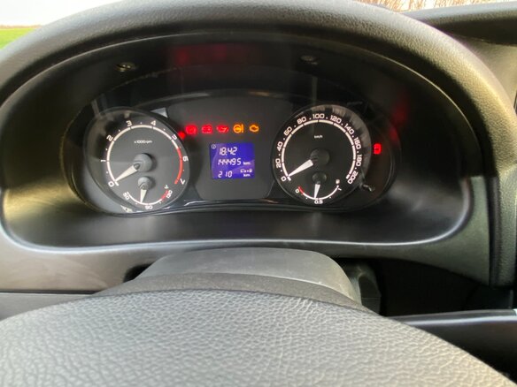 2017 Lada (ВАЗ) Priora I Рестайлинг, коричневый, 505000 рублей - вид 11