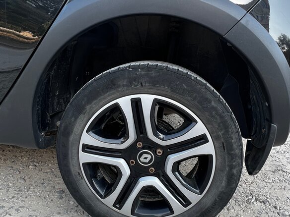 2018 Renault Sandero Stepway II, чёрный, 1100000 рублей - вид 21
