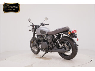 2024 Triumph Bonneville T120, чёрный, 1350000 рублей, вид 5