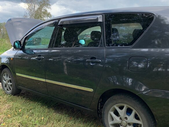 2001 Toyota Ipsum II (M20), чёрный, 865000 рублей - вид 2