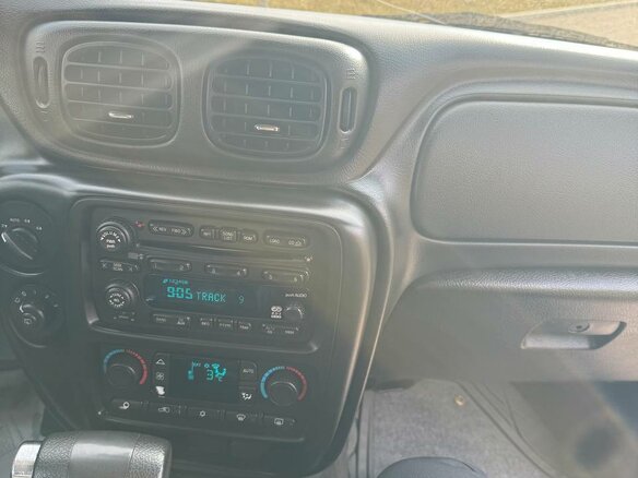 2008 Chevrolet TrailBlazer I Рестайлинг, чёрный, 1650000 рублей - вид 15