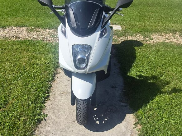 2013 Gilera GP800, белый, 590000 рублей