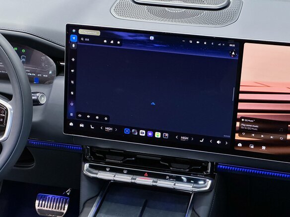 2025 Zeekr 9X 70 kWh, чёрный, 12400000 рублей - вид 19