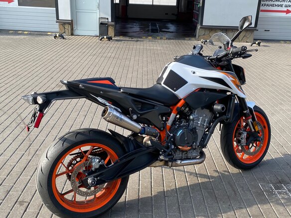 2021 KTM 890 Duke R, белый, 770000 рублей - вид 20