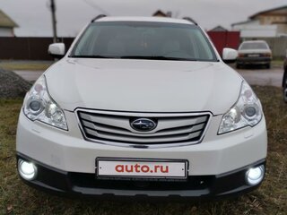 2011 Subaru Outback IV, белый, 1550000 рублей, вид 2