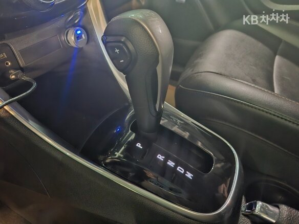 2021 Chevrolet Trax I Рестайлинг, белый, 1300000 рублей - вид 13