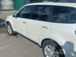 2011 Subaru Forester III Рестайлинг, белый, 1580000 рублей, вид 5