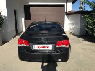 2010 Chevrolet Cruze I, чёрный, 700000 рублей, вид 5