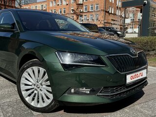 2018 Skoda Superb III, зелёный, 2950000 рублей, вид 5