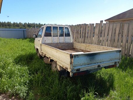 1992 Toyota TownAce, белый, 420000 рублей, вид 5