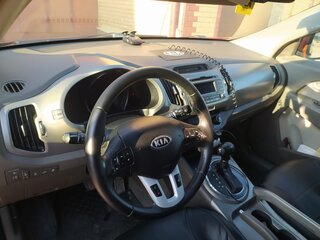 2011 Kia Sportage III, оранжевый, 1400000 рублей, вид 4
