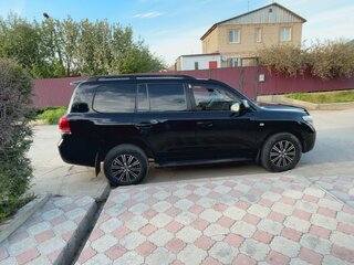 2009 Toyota Land Cruiser 200 Series, чёрный, 2950000 рублей, вид 4