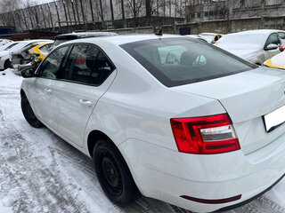 2018 Skoda Octavia III (A7) Рестайлинг, белый, 1199000 рублей, вид 4