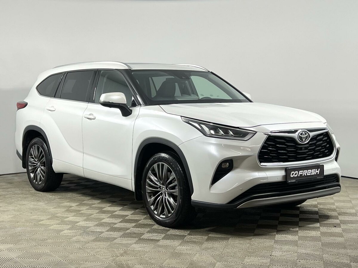 Открыть фотографии: Toyota Highlander IV (XU70)