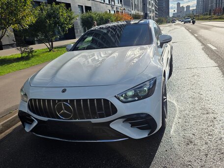2022 Mercedes-Benz AMG GT 4-Door Coupe 43 I, белый, 10900000 рублей, вид 3