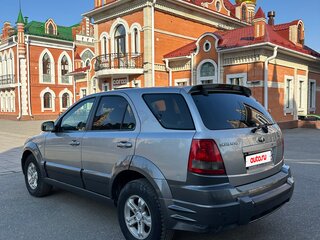 2002 Kia Sorento 4-speed I, серебристый, 460000 рублей, вид 5