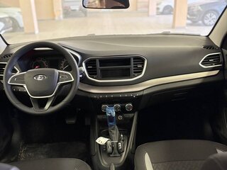 2024 Lada (ВАЗ) Vesta I Рестайлинг (NG), белый, 1513000 рублей, вид 3