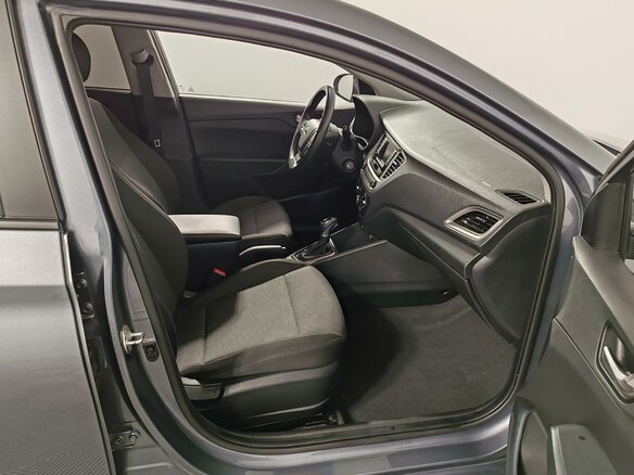 2020 Hyundai Solaris II Рестайлинг, серый, 1455000 рублей - вид 20