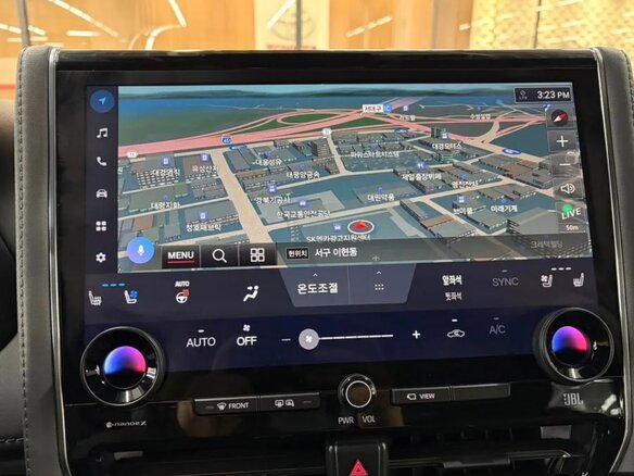 2023 Toyota Alphard IV, чёрный, 10500000 рублей - вид 8