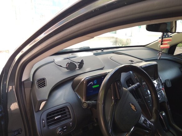 2013 Chevrolet Volt I, серый, 1100000 рублей - вид 15