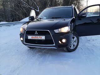 2011 Mitsubishi Outlander II Рестайлинг, чёрный, 1100000 рублей, вид 1