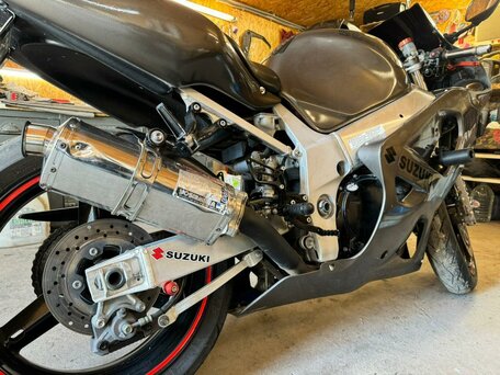 2001 Suzuki GSX-R 600, серый, 310000 рублей, вид 2