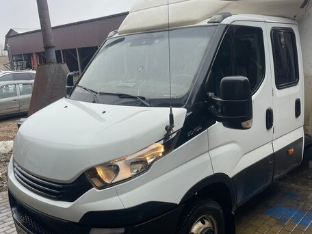 2021 Iveco Daily, белый, 6000000 рублей, вид 2