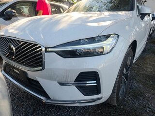 2026 Volvo XC60 II Рестайлинг 2, чёрный, 6190000 рублей, вид 3